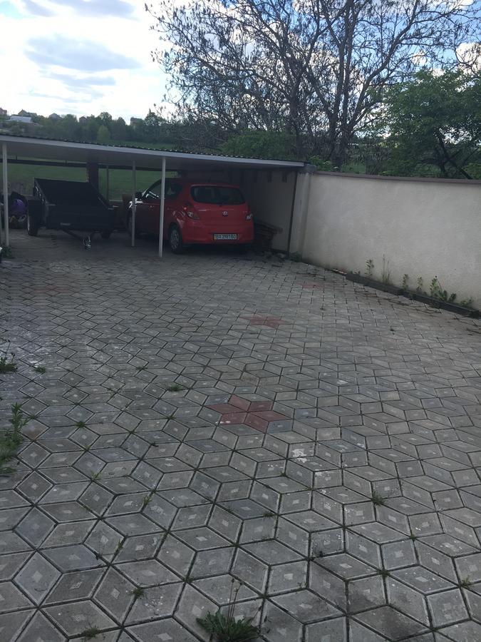 Constancia Kamianets-Podilskyi Exterior foto